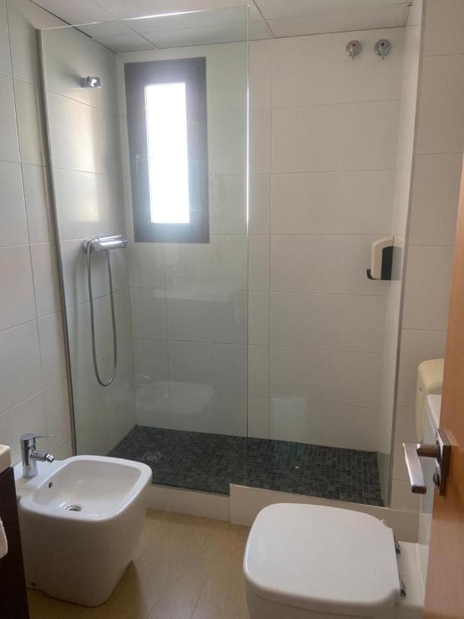 Apartamentos 16:9 Suites Almería Kültér fotó