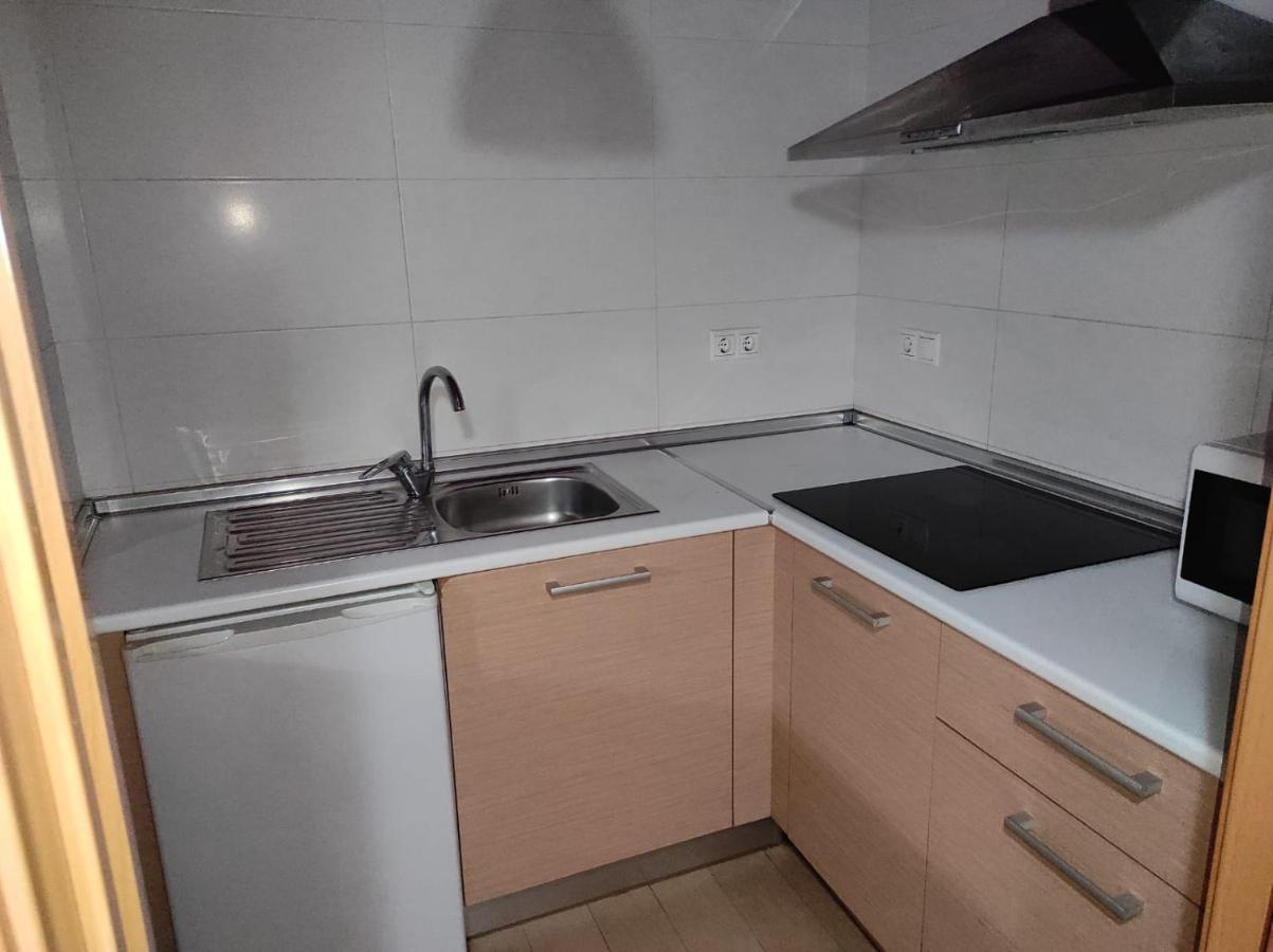 Apartamentos 16:9 Suites Almería Kültér fotó