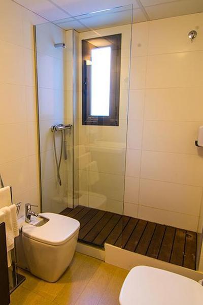 Apartamentos 16:9 Suites Almería Kültér fotó